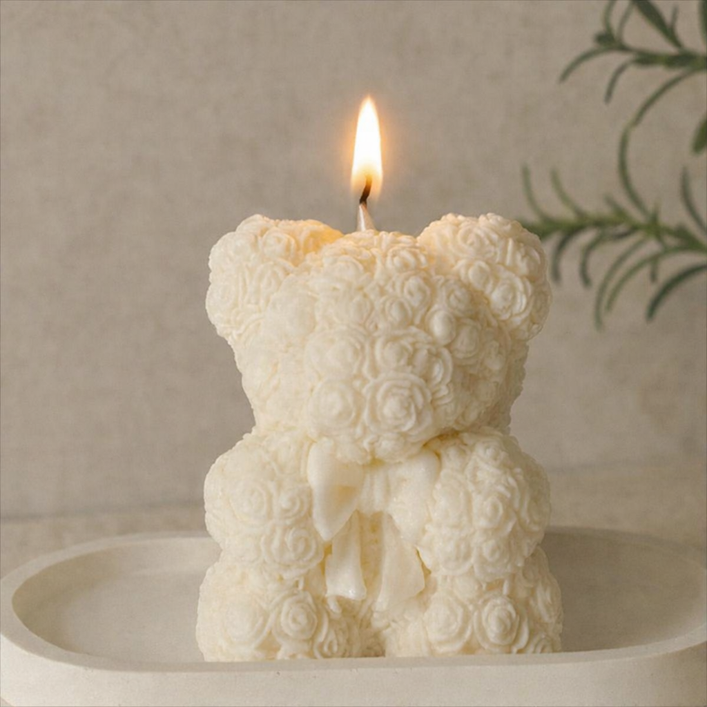 Teddy bear candle
